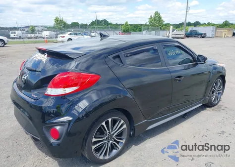 2016 Hyundai Veloster Turbo z USA, uszkodzony, nr VIN KMHTC6AE1GU250010